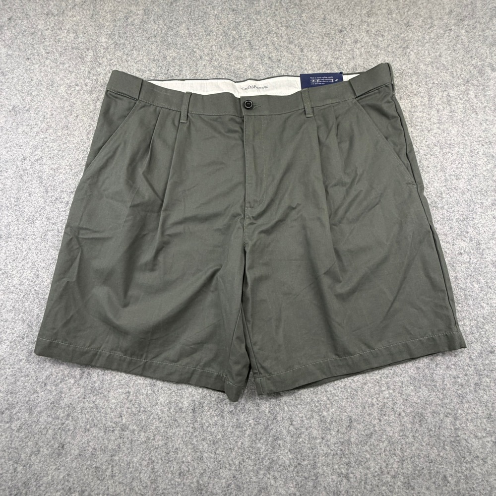 Croft & Barrow Mens Shorts 44 Green Easy-Care Comfort Waist Pleated 9 Inseam NEW